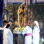 Statue of Mother Teresa unveiled by Mamata
